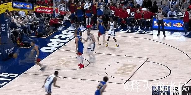 约基奇与申京今日均砍三双,创历史首次中锋对位同场三双记录 约基奇与申京今日均砍三双,创历史首次中锋对位同场三双记录